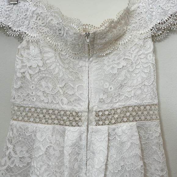 White Lace Dress , Lined, Size Small by Francesca’s - Picture 5 of 5